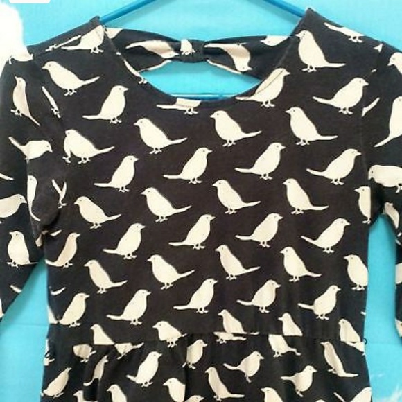 📵SOLD🚫Print Birds Dress Black Stretch Cut Out - Picture 2 of 6